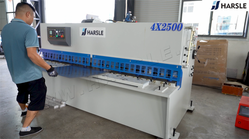 Swing Beam Shearing Machine