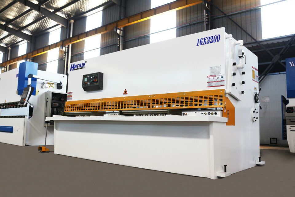 QC12K-16x3200 metalen plaat Swing Beam Shearing Machine