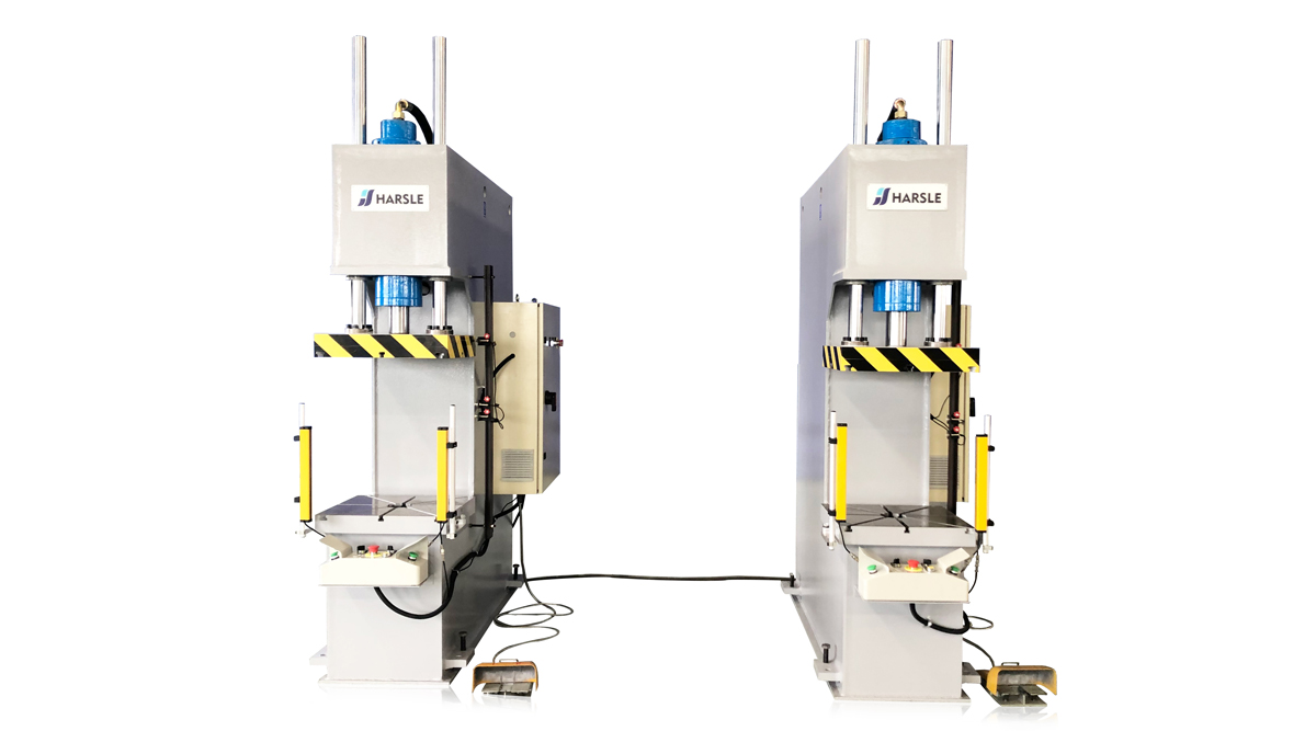 Introductie van een enkele kolom hydraulische persmachine